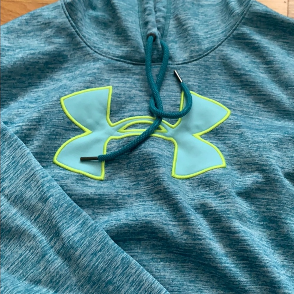 Sweatshirt - Picture 2 of 2